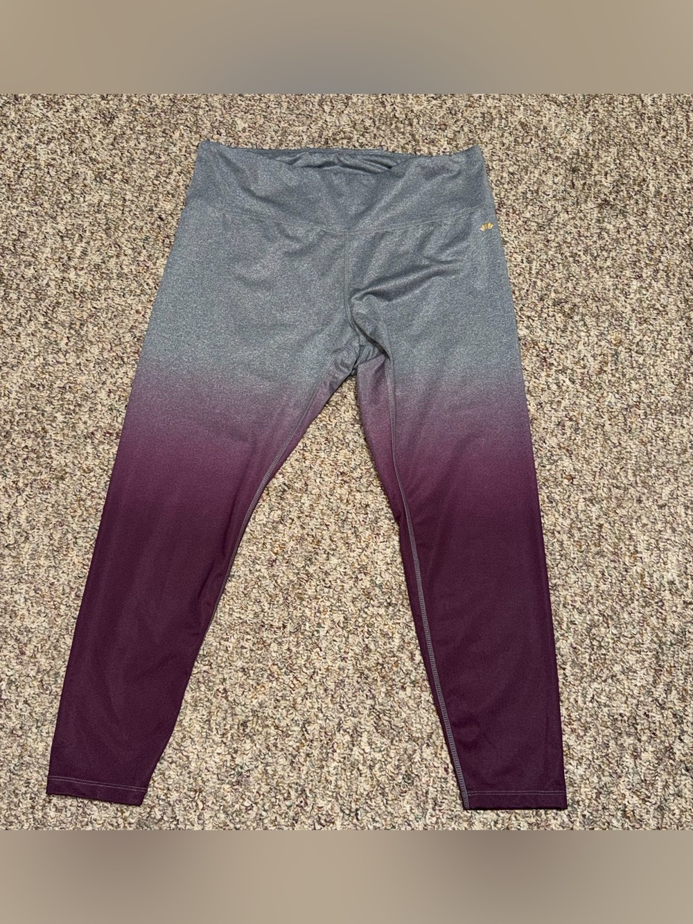 Women’s size 1X leggings Ombre Purple Active Leggings